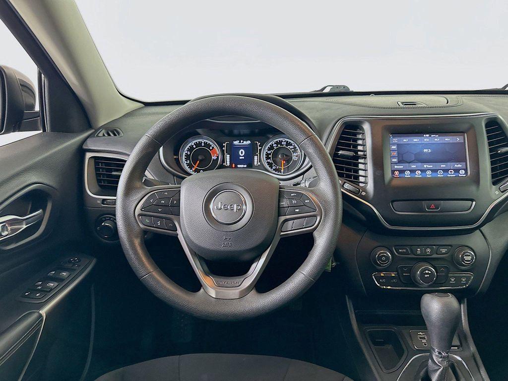 used 2020 Jeep Cherokee car, priced at $14,212
