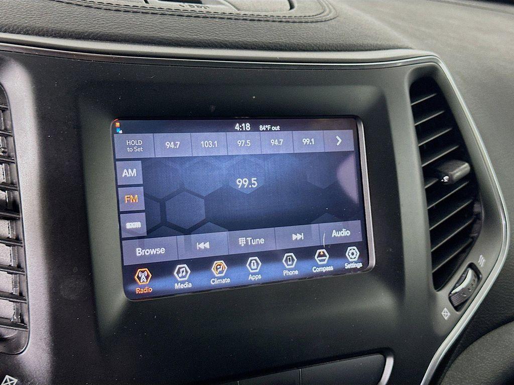 used 2020 Jeep Cherokee car, priced at $14,212