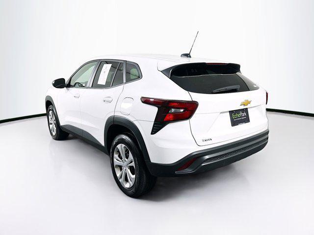used 2025 Chevrolet Trax car, priced at $19,197