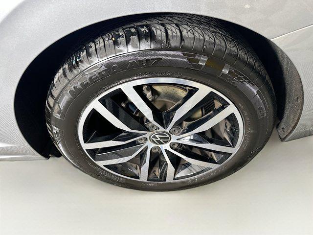 used 2025 Volkswagen Jetta car, priced at $19,996