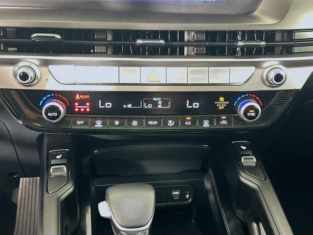 used 2025 Kia Telluride car, priced at $32,212