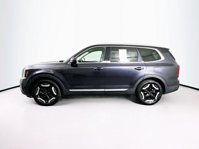 used 2025 Kia Telluride car, priced at $32,212