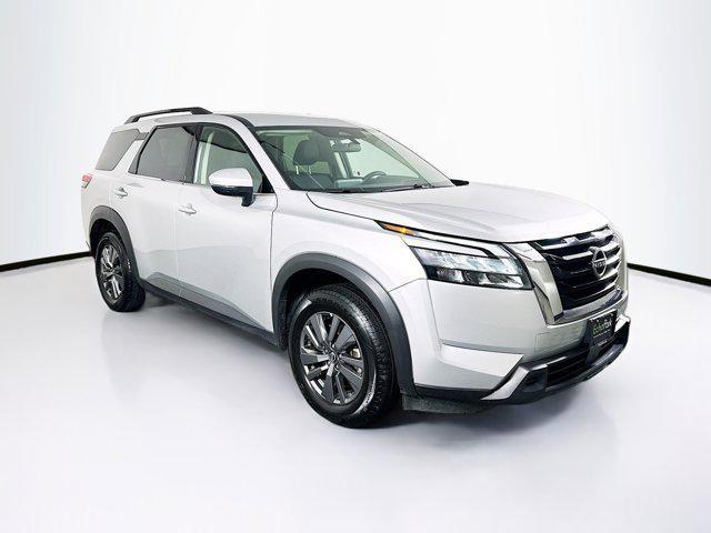 used 2024 Nissan Pathfinder car, priced at $24,997
