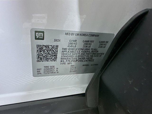 used 2025 Chevrolet Trax car, priced at $18,797