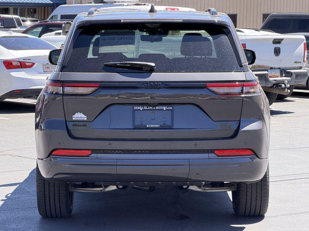 new 2026 Jeep Grand Cherokee car, priced at $54,995