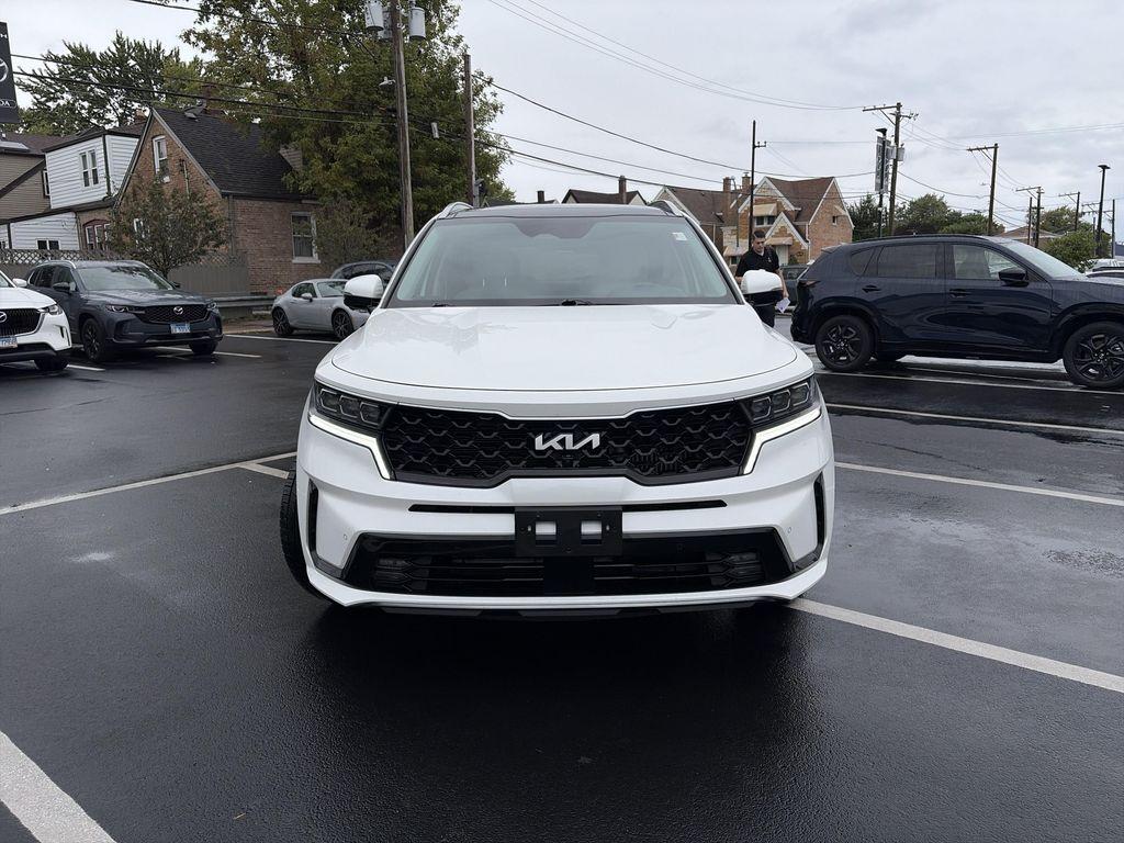 used 2022 Kia Sorento Plug-In Hybrid car, priced at $26,579