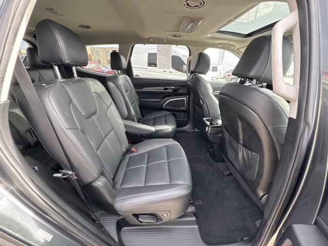 used 2022 Kia Telluride car, priced at $29,138