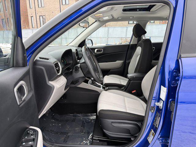 used 2025 Hyundai Venue car, priced at $18,768