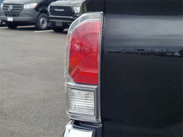2021 Midnight Black Metallic Toyota Tacoma