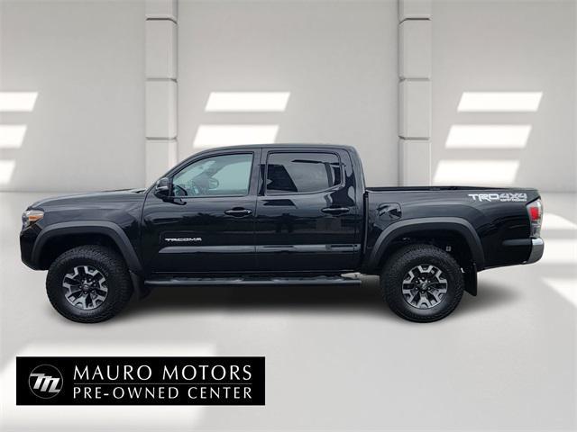 2021 Midnight Black Metallic Toyota Tacoma