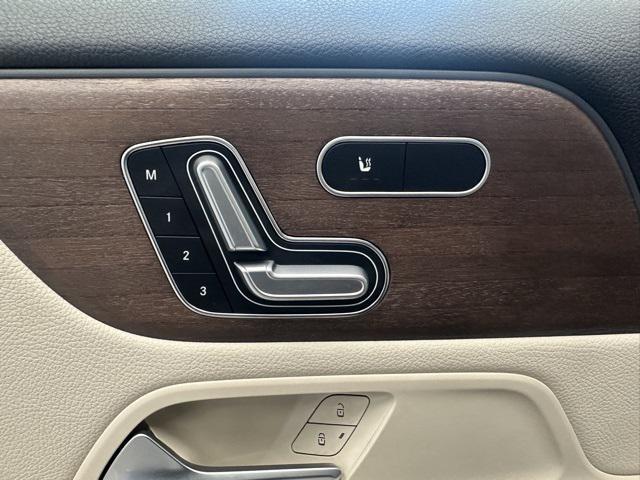 used 2023 Mercedes-Benz GLA 250 car, priced at $32,993