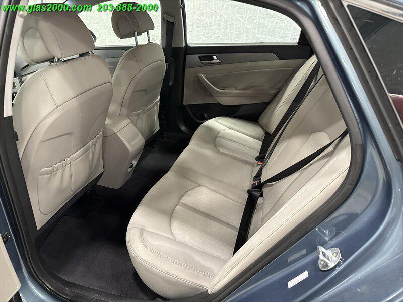 used 2016 Hyundai Sonata Hybrid car, priced at $9,999