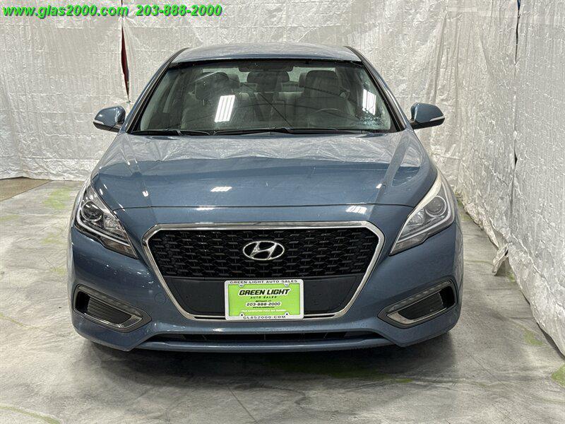 used 2016 Hyundai Sonata Hybrid car, priced at $9,999