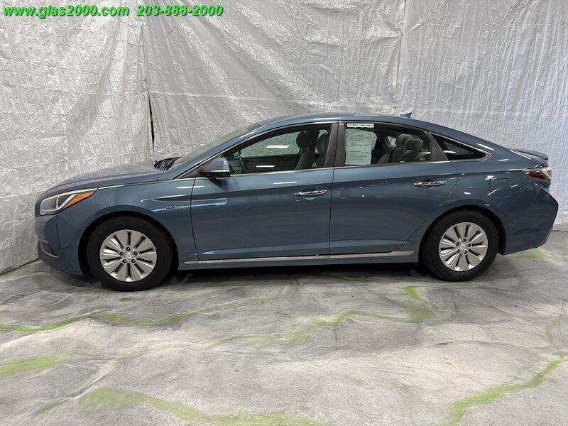 used 2016 Hyundai Sonata Hybrid car, priced at $9,999
