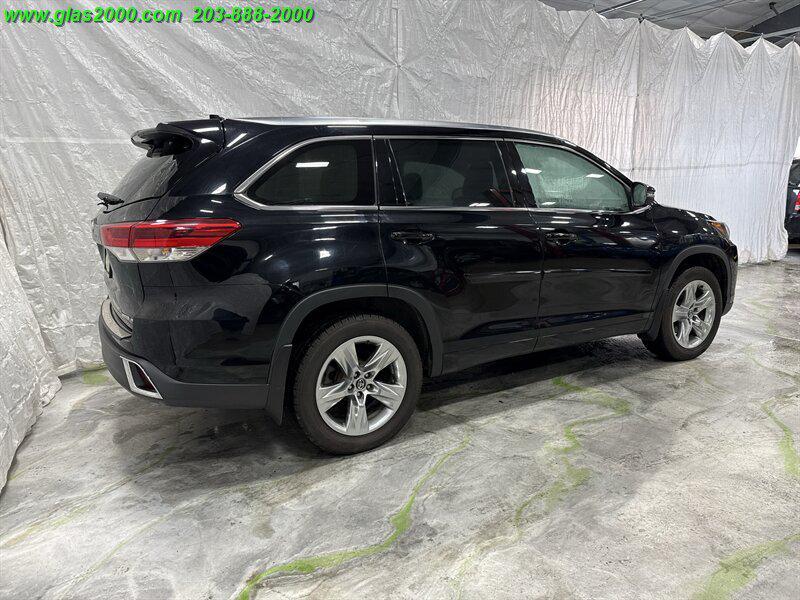 used 2018 Toyota Highlander car, priced at $23,999