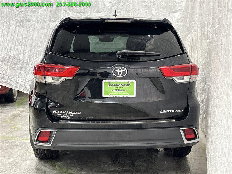 used 2018 Toyota Highlander car, priced at $23,999
