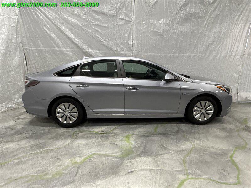 used 2016 Hyundai Sonata Hybrid car, priced at $10,999