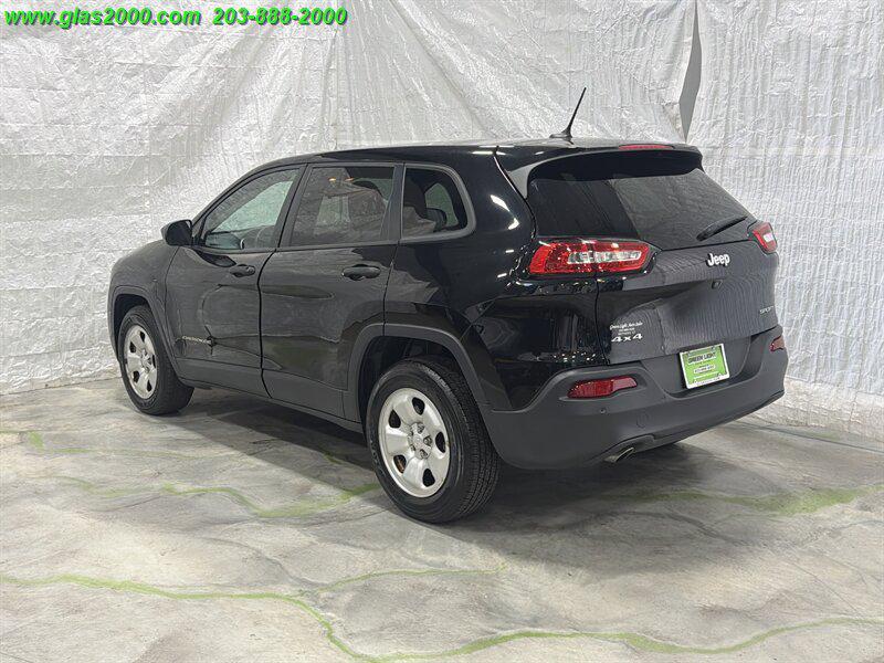 used 2017 Jeep Cherokee car