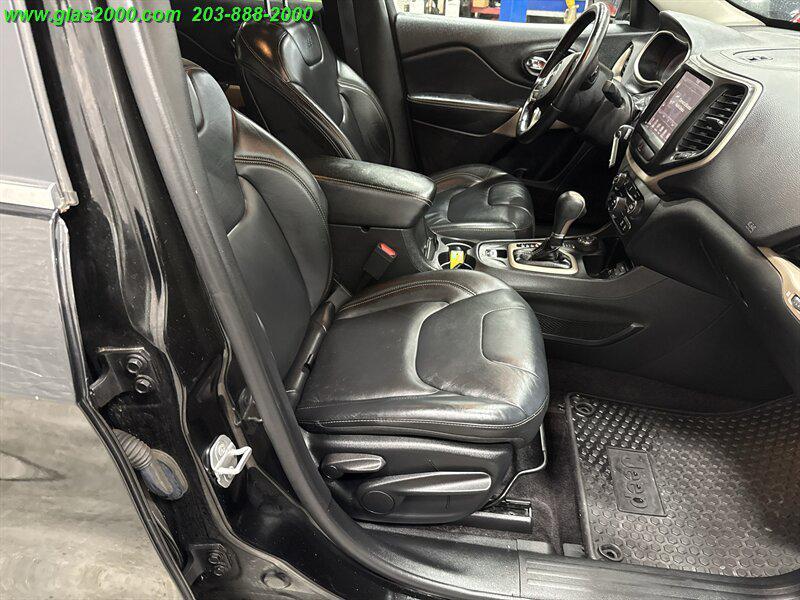 used 2017 Jeep Cherokee car, priced at $12,999