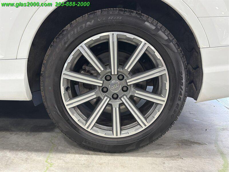 used 2019 Audi Q7 car, priced at $18,999