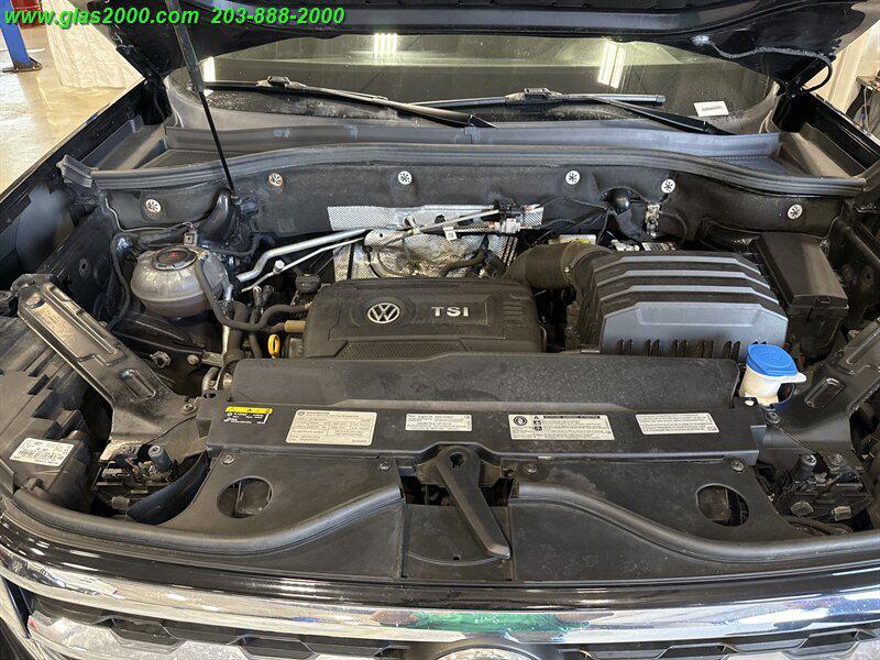 used 2020 Volkswagen Atlas Cross Sport car, priced at $18,999