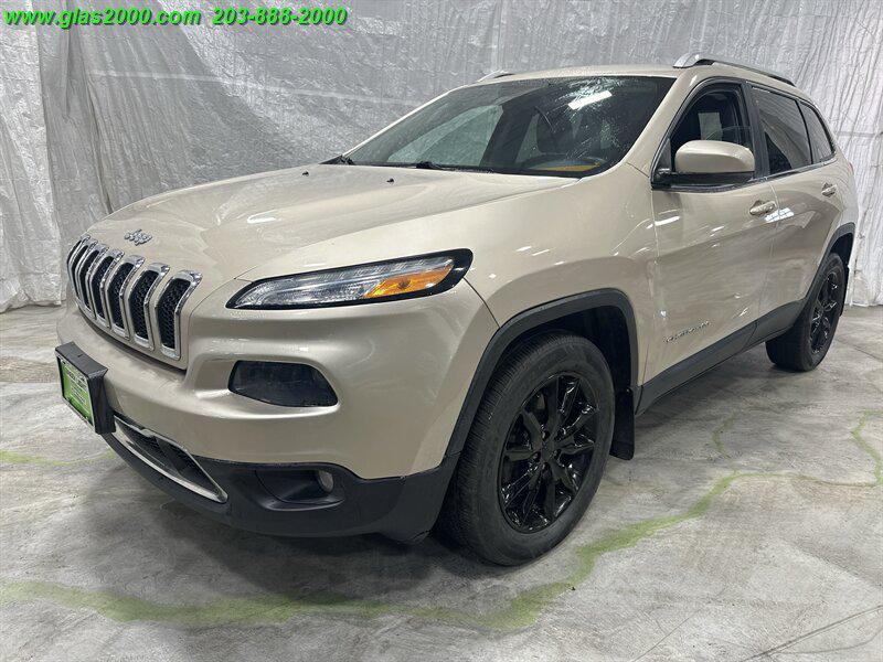 used 2014 Jeep Cherokee car, priced at $9,999