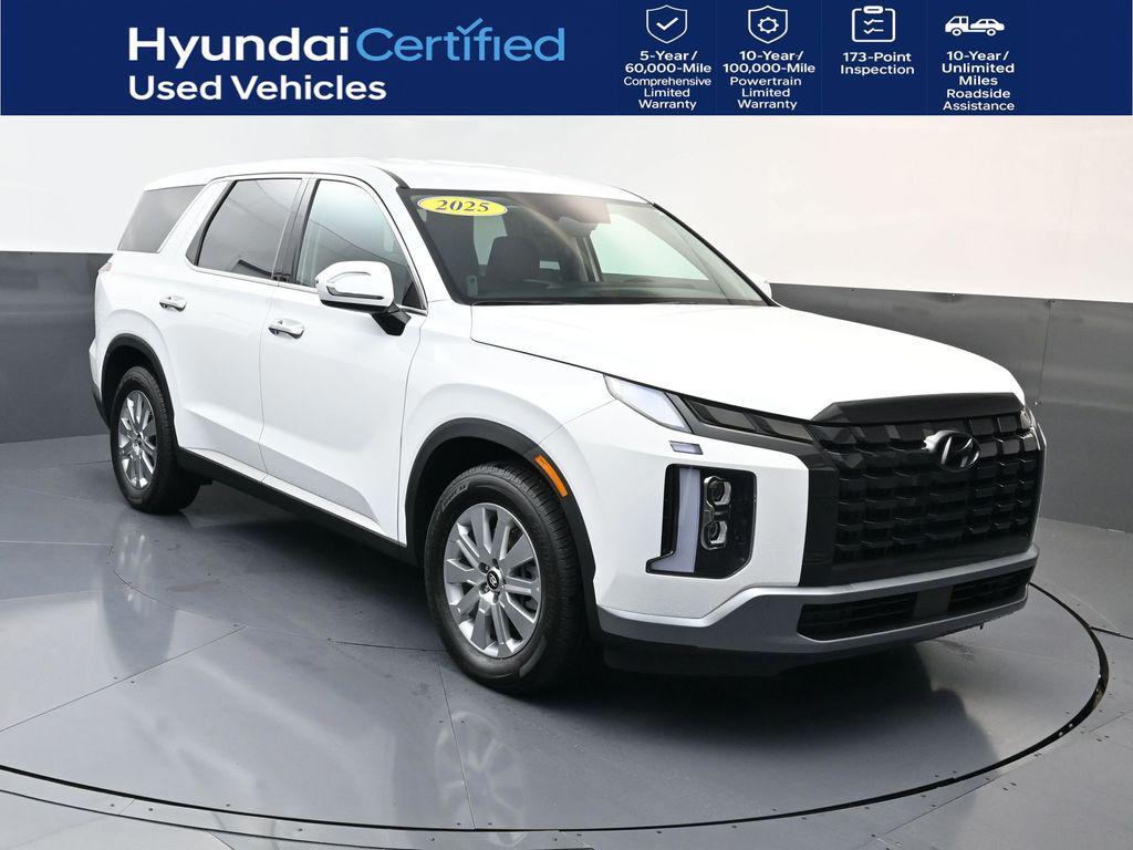 used 2025 Hyundai Palisade car, priced at $33,888