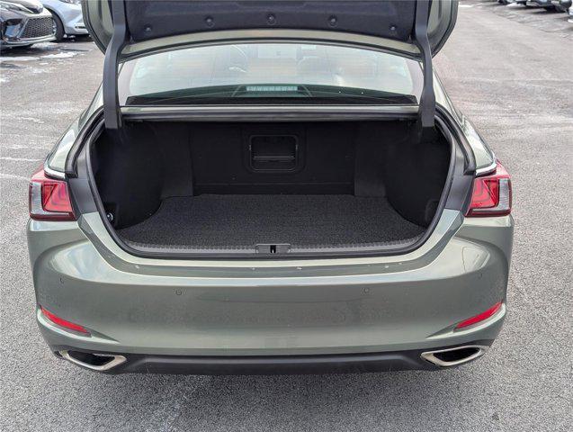 used 2024 Lexus ES 350 car, priced at $41,500