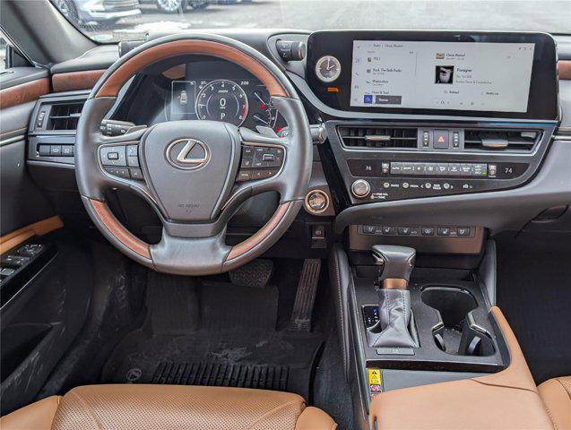 used 2024 Lexus ES 350 car, priced at $41,500