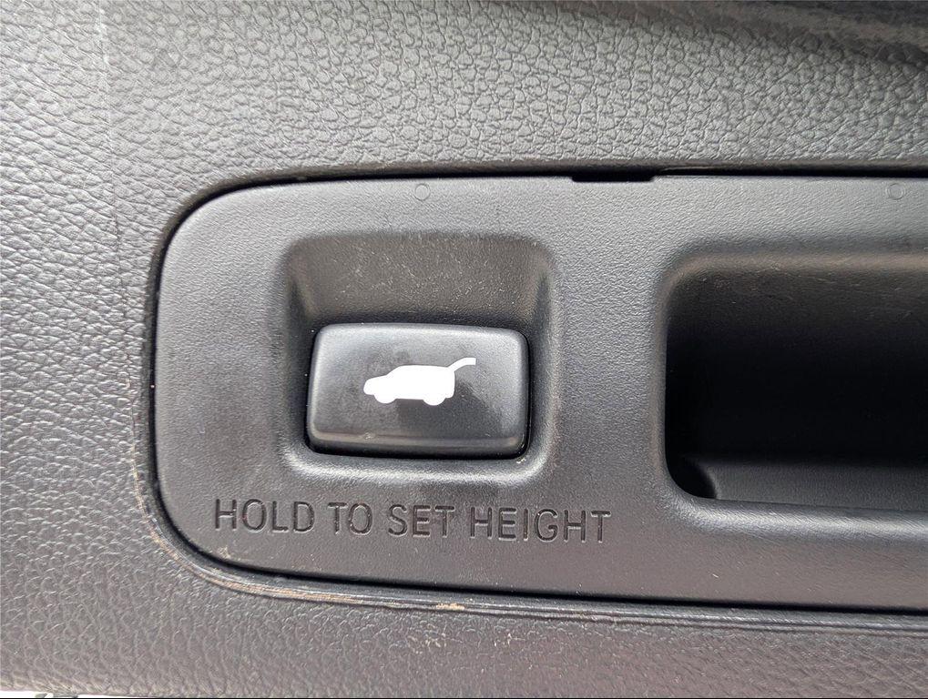 used 2020 Honda CR-V Hybrid car, priced at $28,732