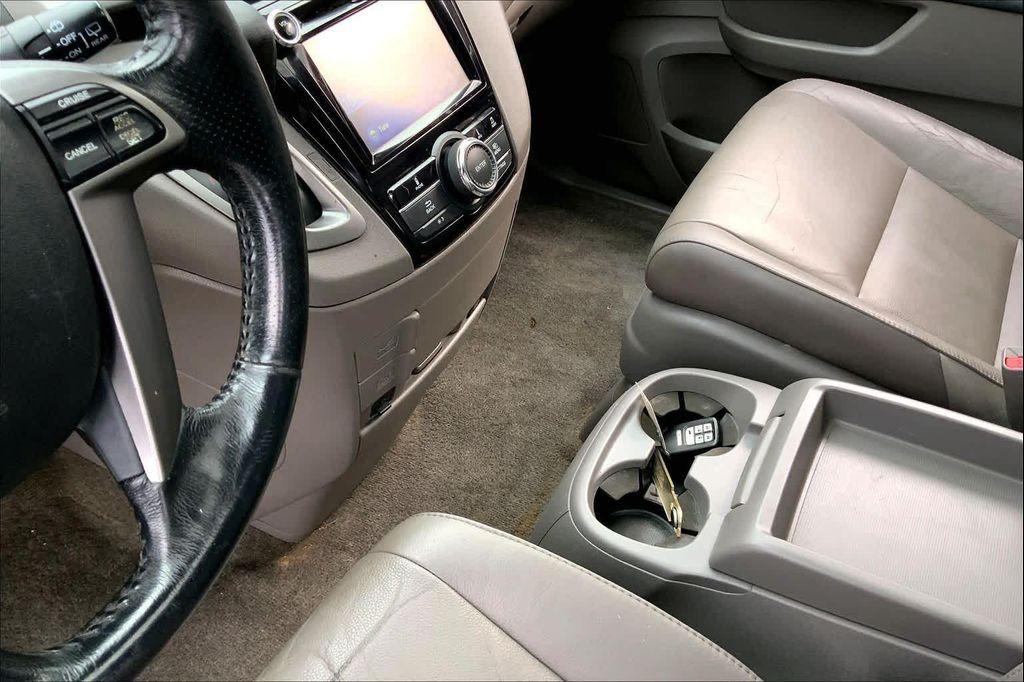 used 2014 Honda Odyssey car, priced at $10,760