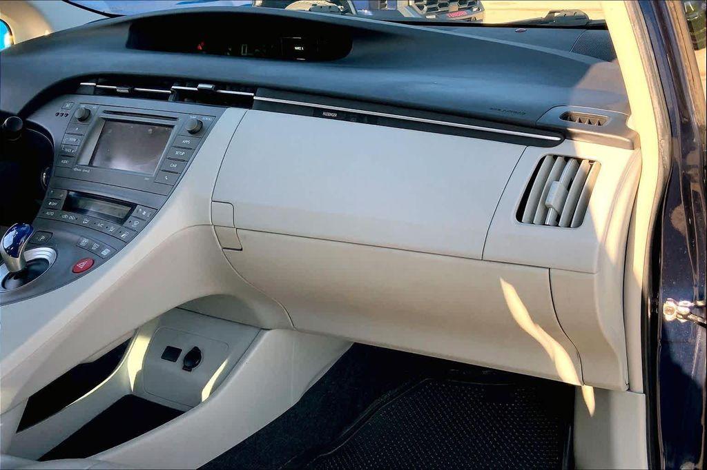 used 2014 Toyota Prius car, priced at $8,315