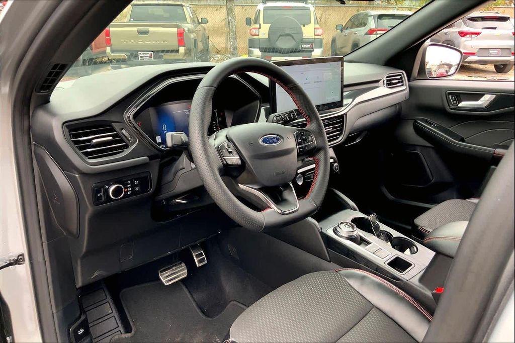 used 2024 Ford Escape car, priced at $23,564