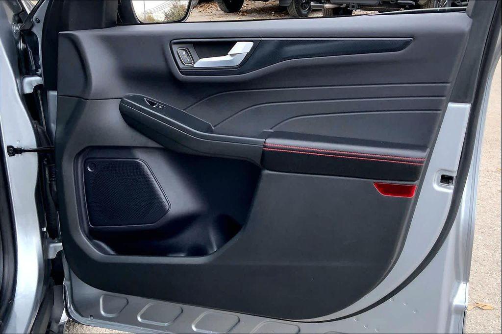 used 2024 Ford Escape car, priced at $23,564