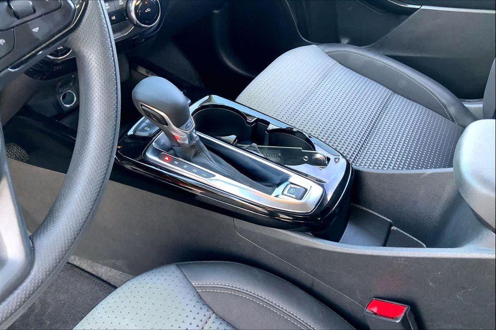 used 2025 Chevrolet Trax car, priced at $22,277