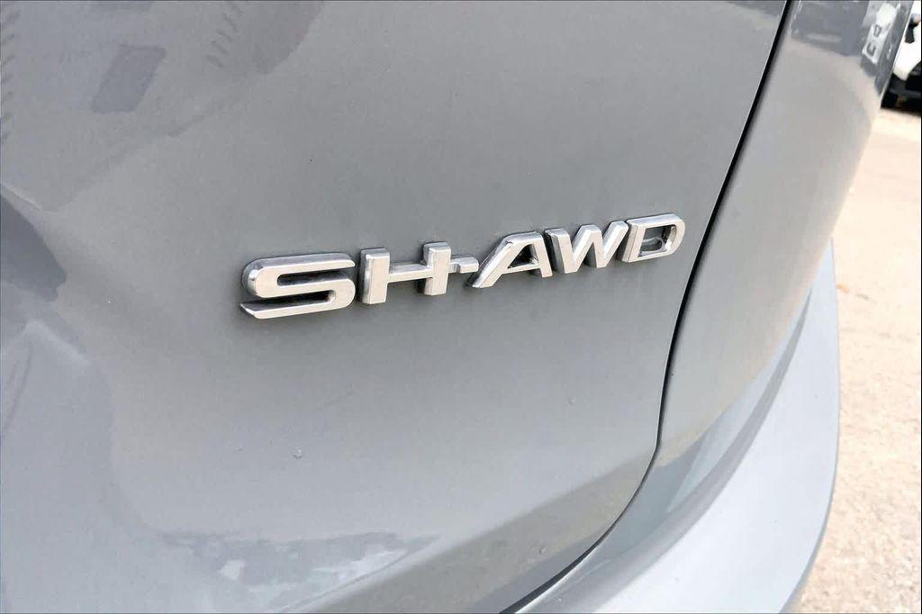 used 2025 Acura RDX car, priced at $41,988