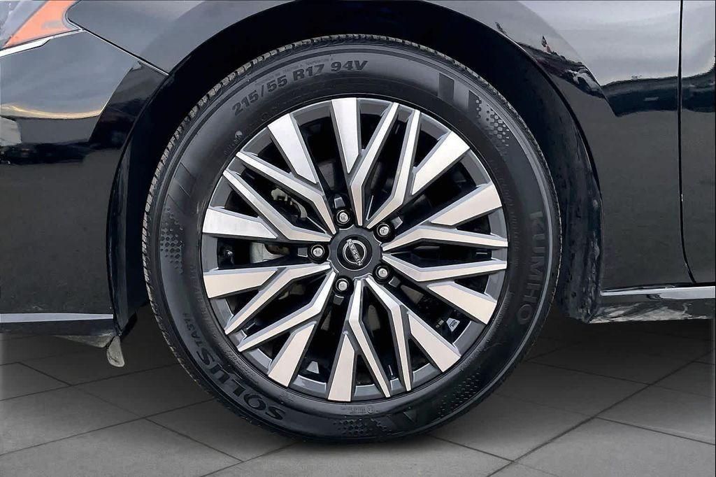 used 2024 Nissan Altima car, priced at $17,991