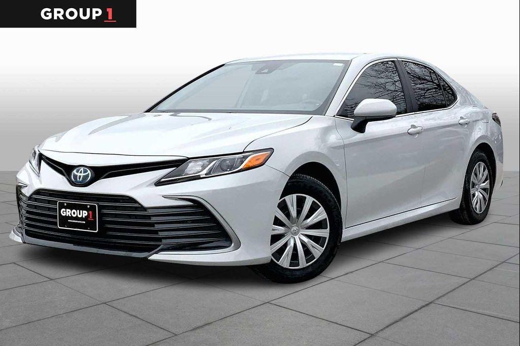used 2024 Toyota Camry Hybrid car, priced at $27,544