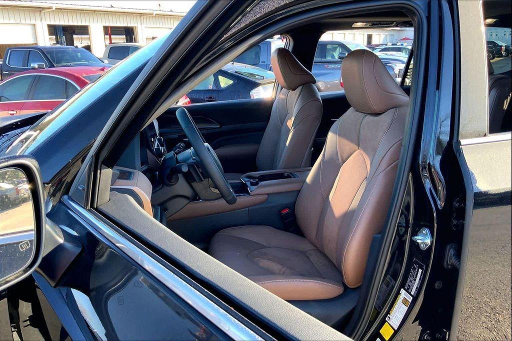 used 2026 Toyota Grand Highlander Hybrid car, priced at $71,932