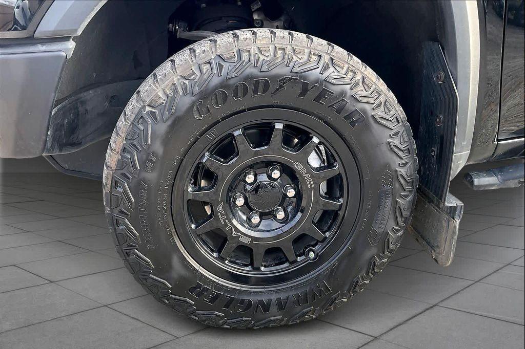 used 2024 GMC Sierra 1500 car, priced at $58,999