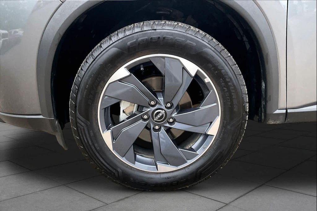used 2025 Nissan Rogue car, priced at $22,636