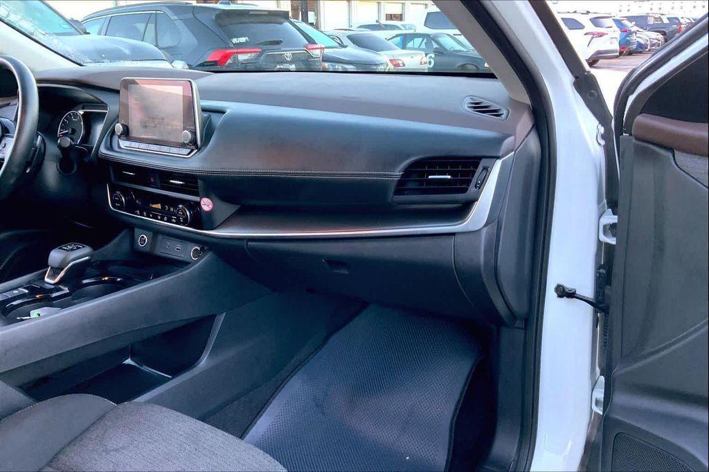 used 2023 Nissan Rogue car, priced at $21,198