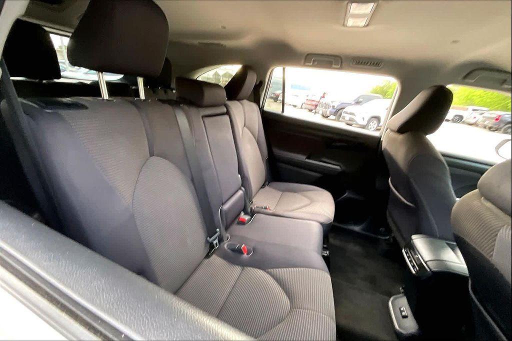 used 2020 Toyota Highlander car, priced at $23,720