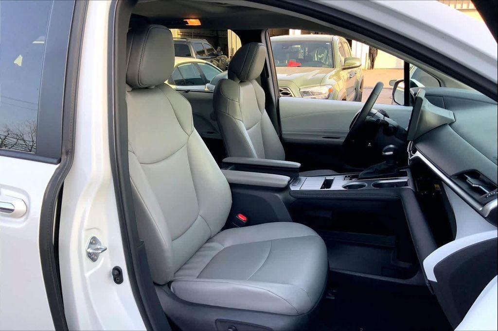used 2025 Toyota Sienna car, priced at $41,188