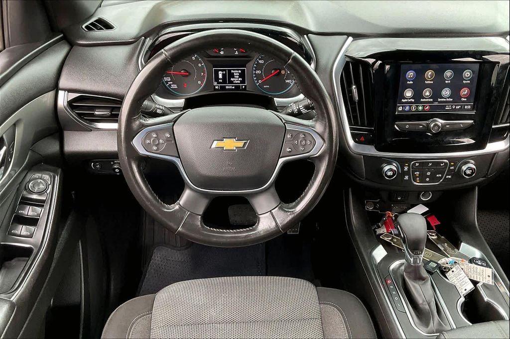 used 2022 Chevrolet Traverse car, priced at $25,111