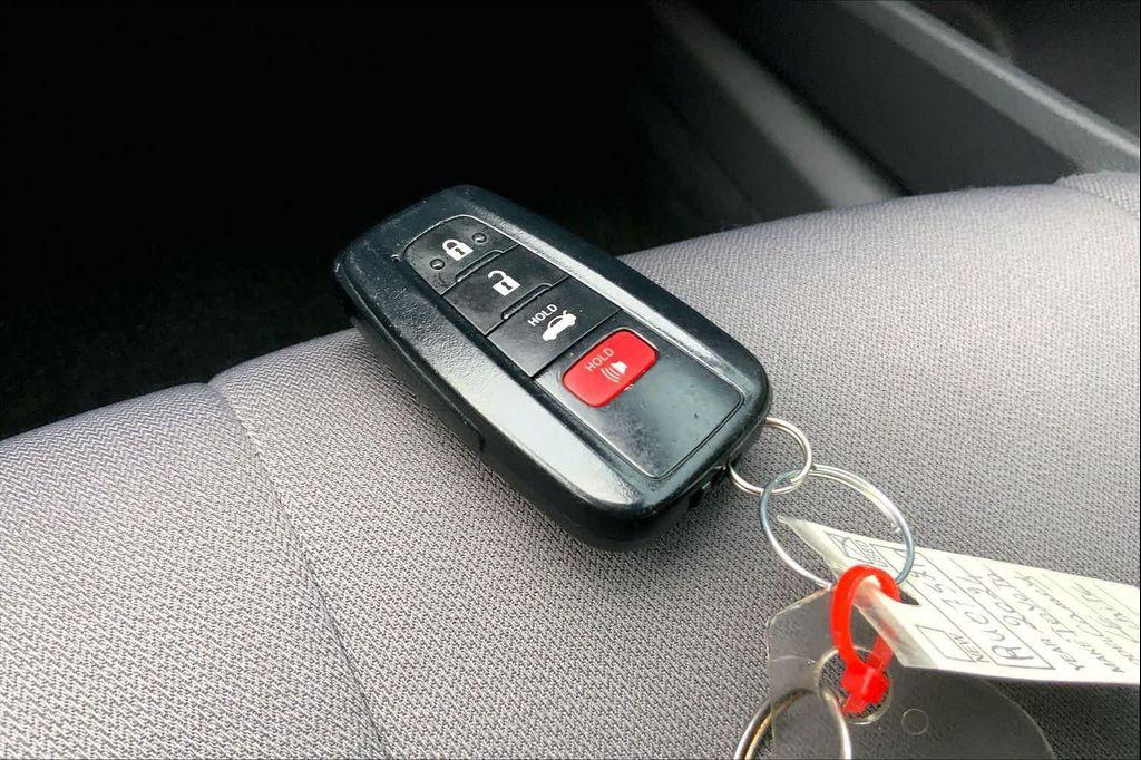 used 2024 Toyota Camry Hybrid car, priced at $25,879