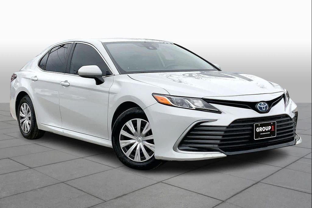 used 2024 Toyota Camry Hybrid car, priced at $25,879