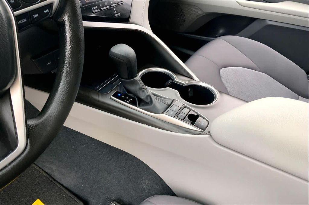 used 2024 Toyota Camry Hybrid car, priced at $25,879