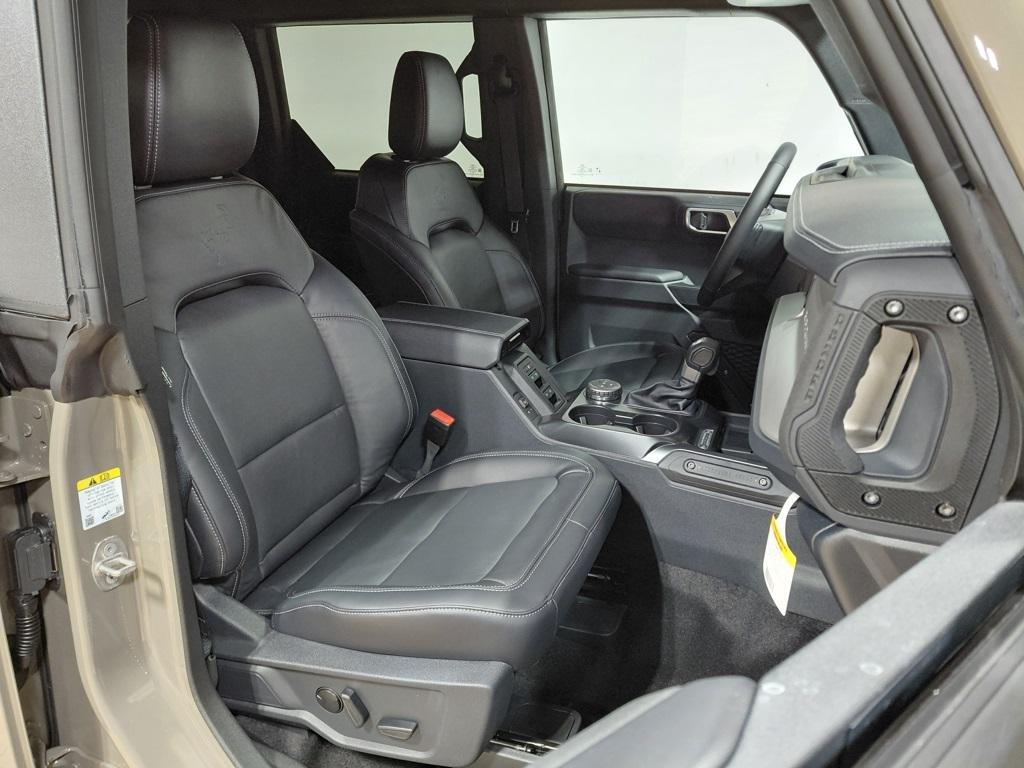 new 2025 Ford Bronco car, priced at $51,719