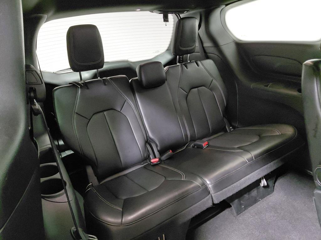 used 2025 Chrysler Pacifica car, priced at $30,999